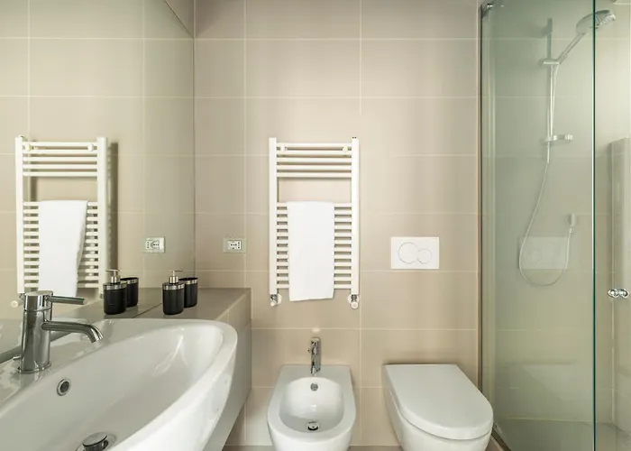 Ych-colosseo Book House Appartement *
